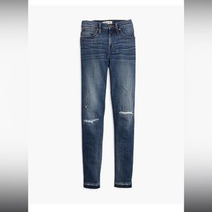 Madewell 9” Mid-rise York Wash Rip and Repair Jeans